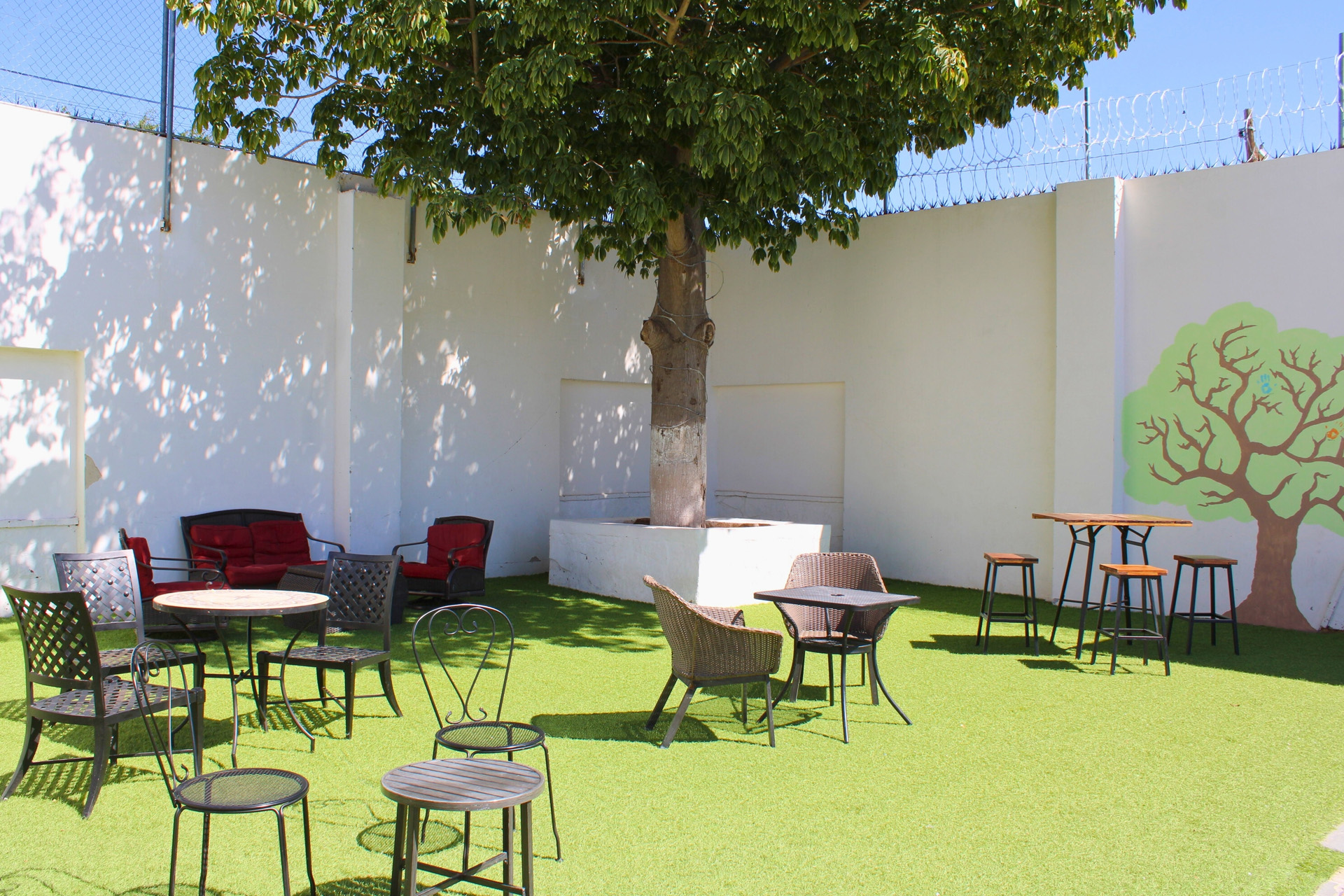 Patio Instalaciones Renasi